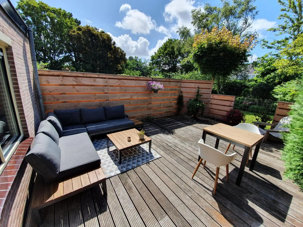 Luxury Garden View Apartment