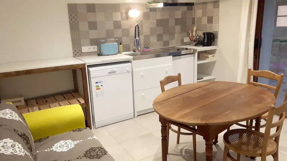 Apartment with One Bedroom in Barcelonnette, with Wonderful Mountain View, Enclosed Garden And Wifi - 11 Km From the Slopes
