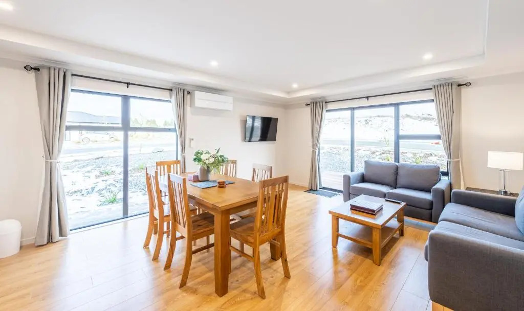 Snow Pine Apartment