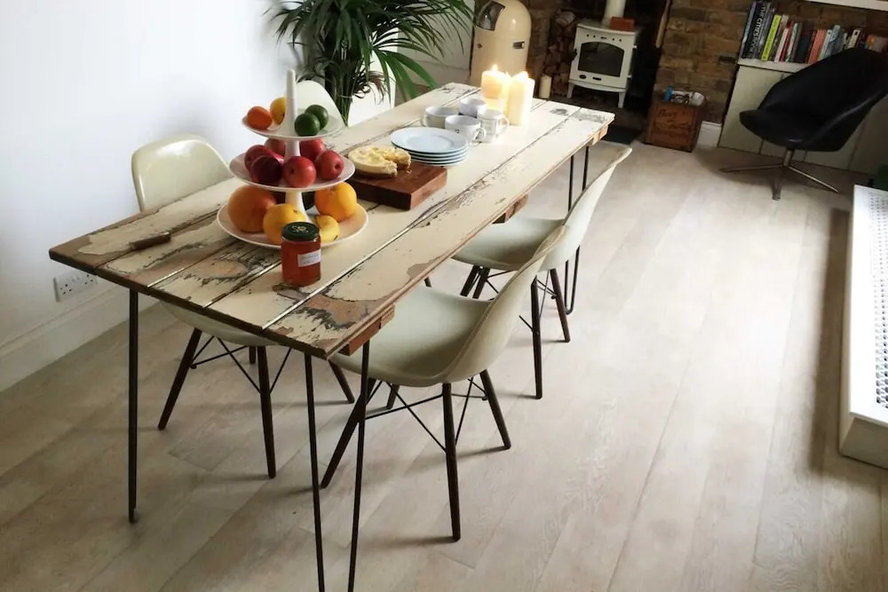 Beautiful Canalside 1-bedroom Flat With Terrace