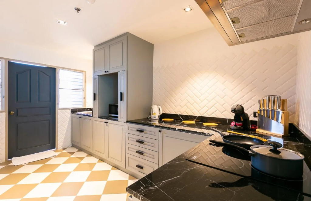 THEA Private Suites by TH District