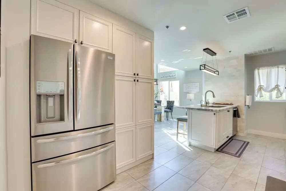 Luxe Home w Pool Access & Patios in Scottsdale