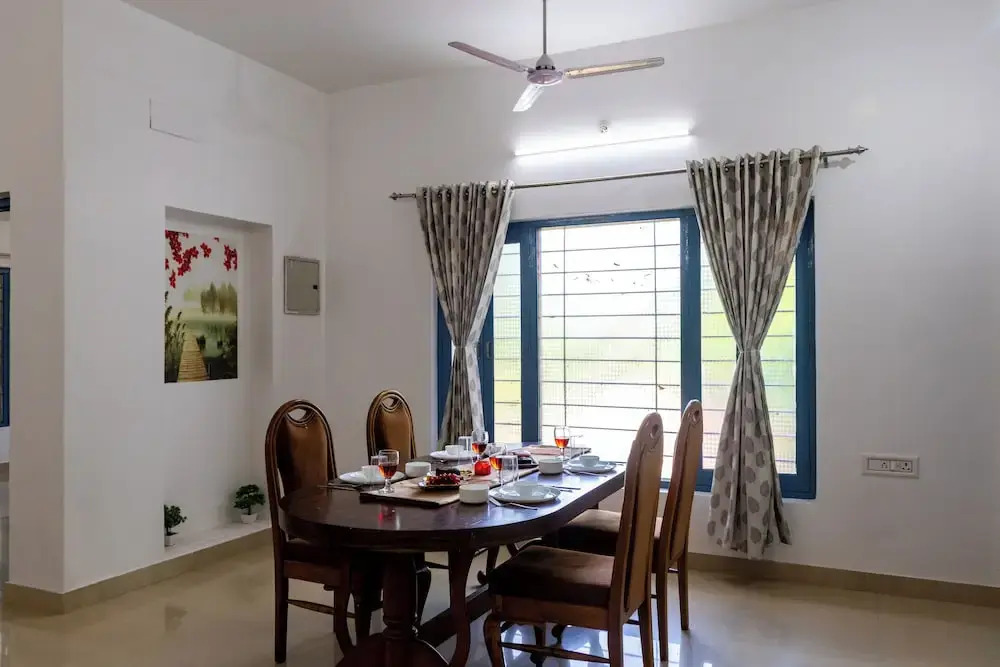 The Castle Villa - Luxury Villa Resort with Private Swimming Pool