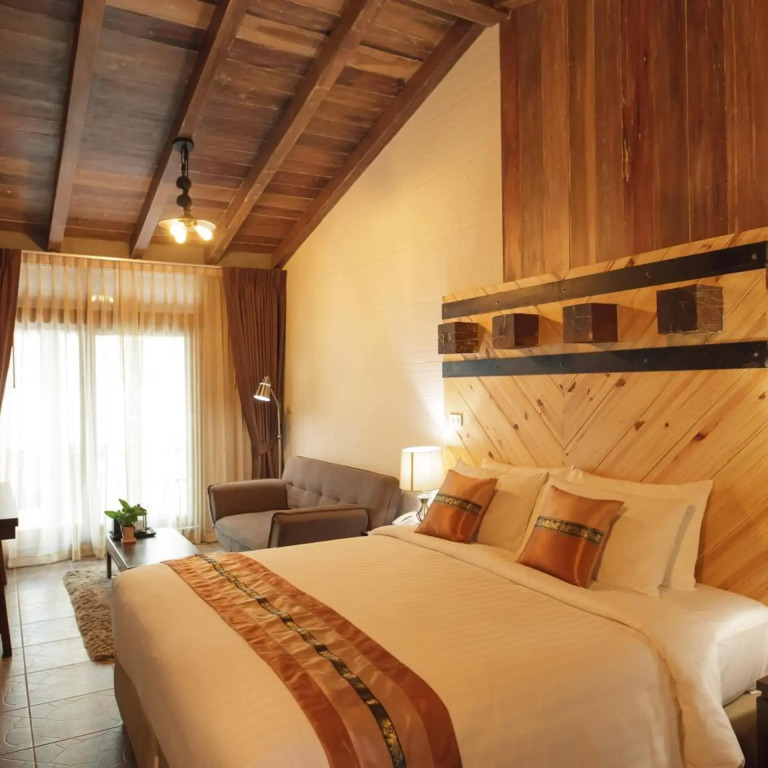 Sanae Townhouse Chiang Mai