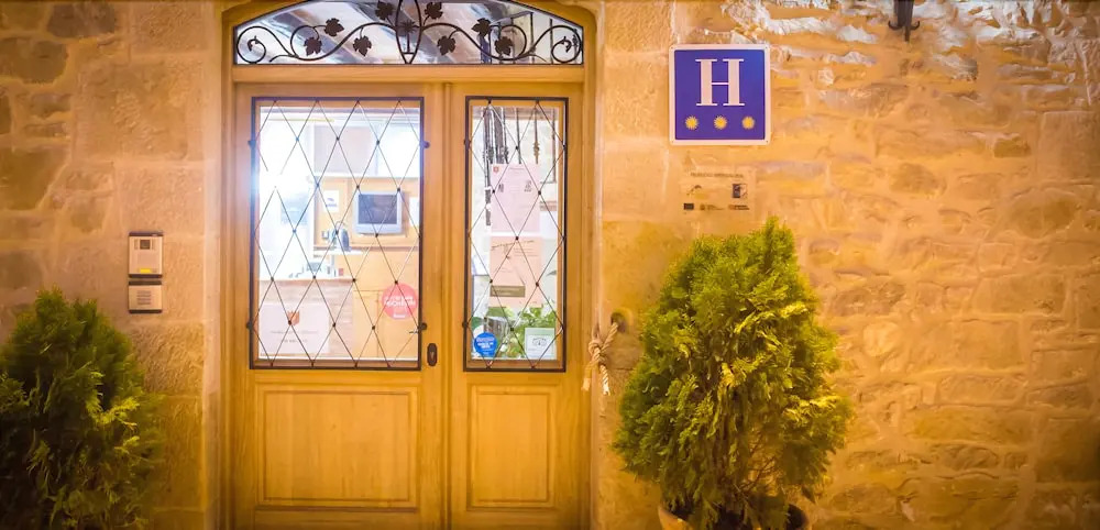 HOTEL EL CASTELL