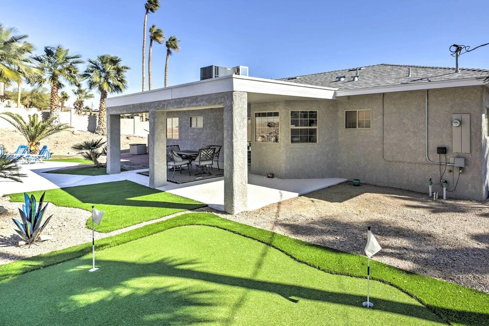 Lake Havasu Home w/ Heated Pool & Putting Green