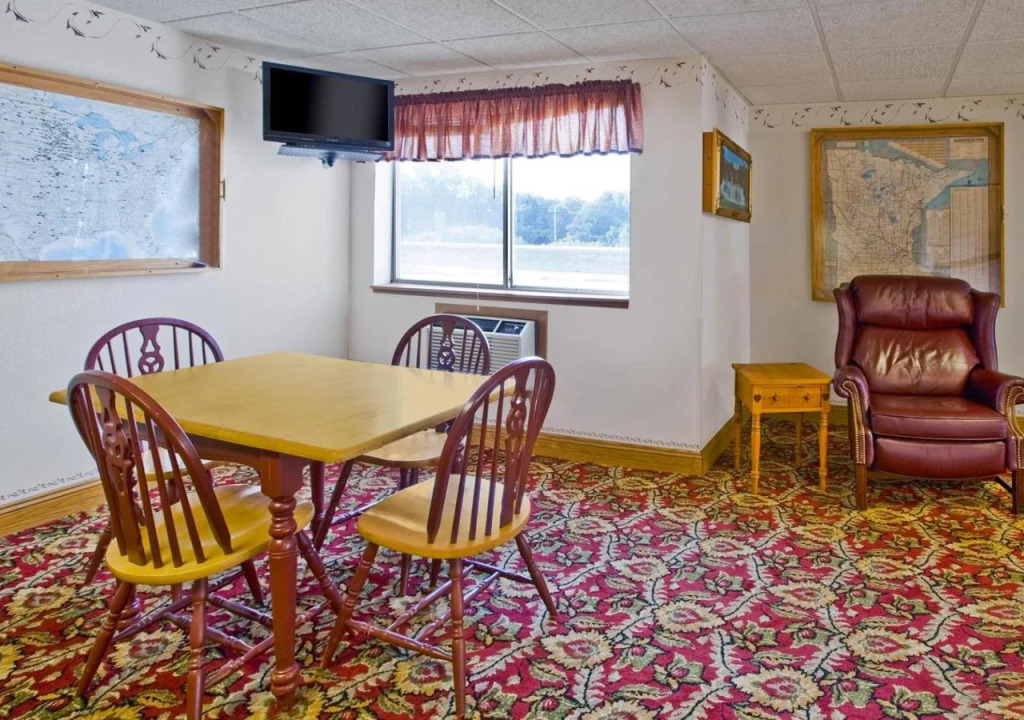 Morton Inn