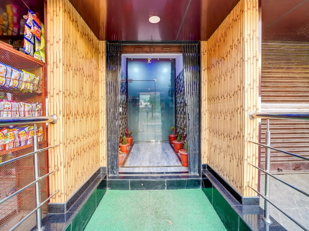 Oyo 37754 Hotel Hill Point