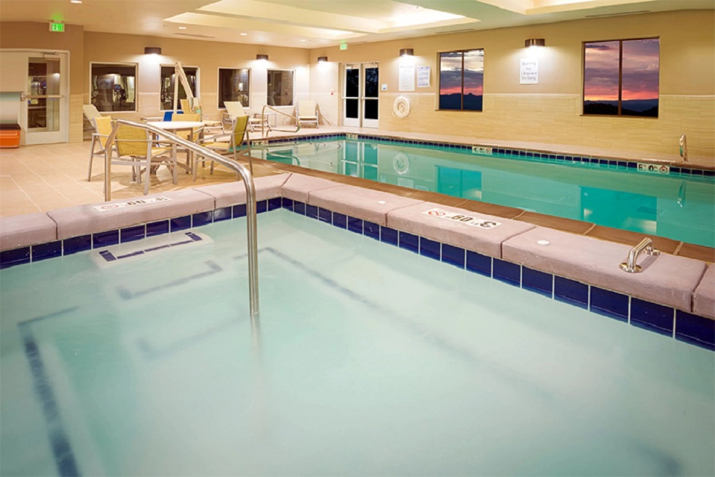 Holiday Inn Express & Suites Salt Lake City South-Murray by IHG