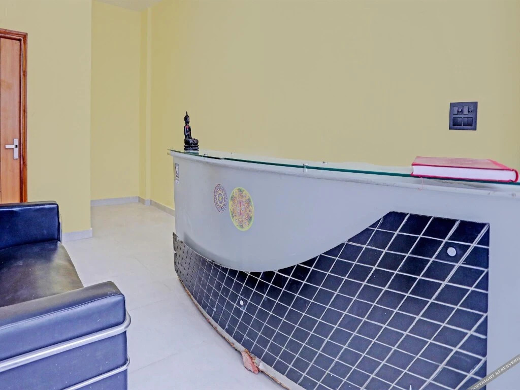 Hotel Golden Admire By F9 Hotels