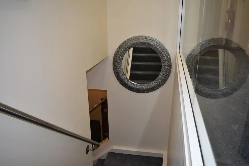 Round Tower Hotel