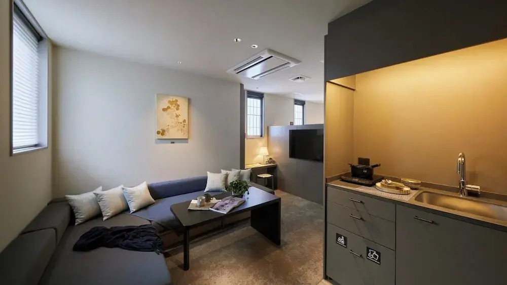 Minn Nihonbashi Suitengumae