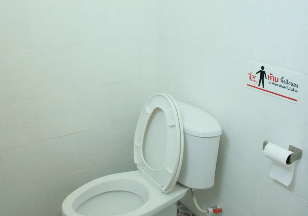 Perm Poon Sup Apartment
