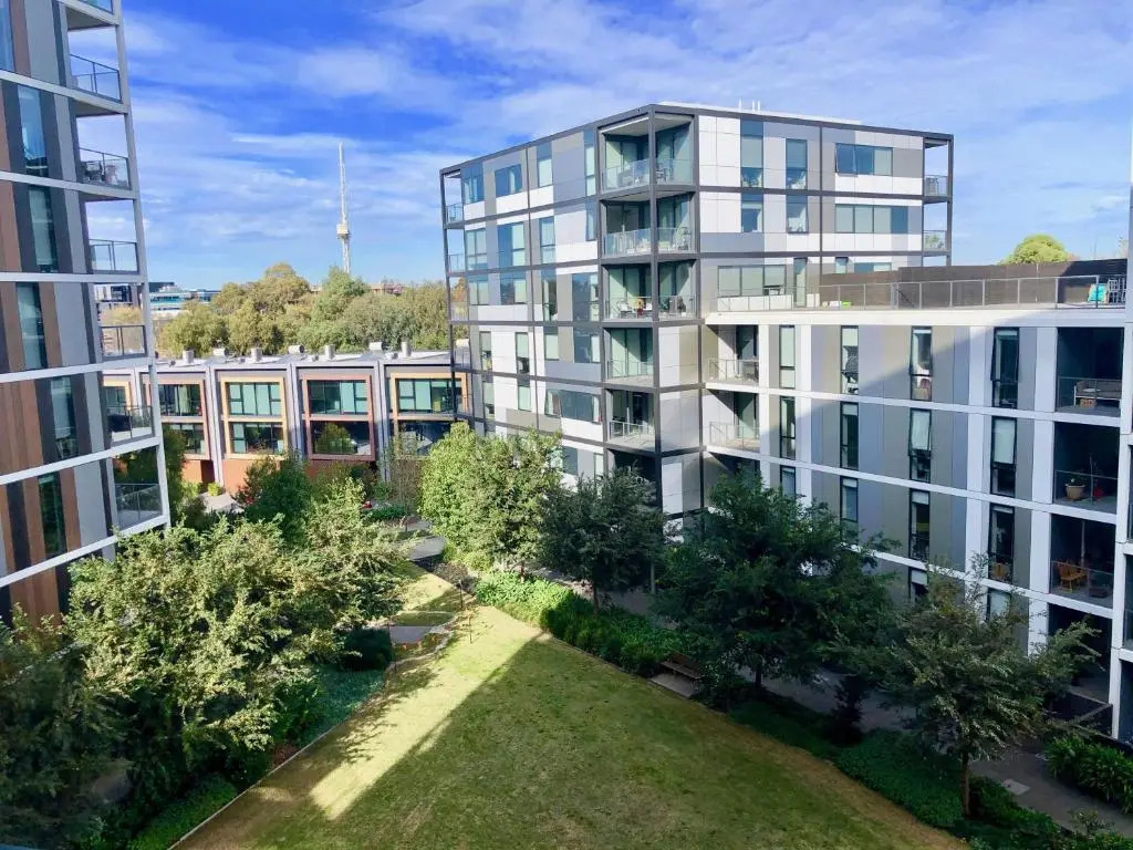 Brilliant Toorak Park Apartment GardenView FreeParking SmartTV