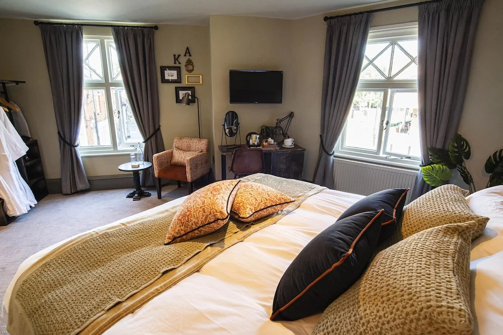 Kings Arms Hotel