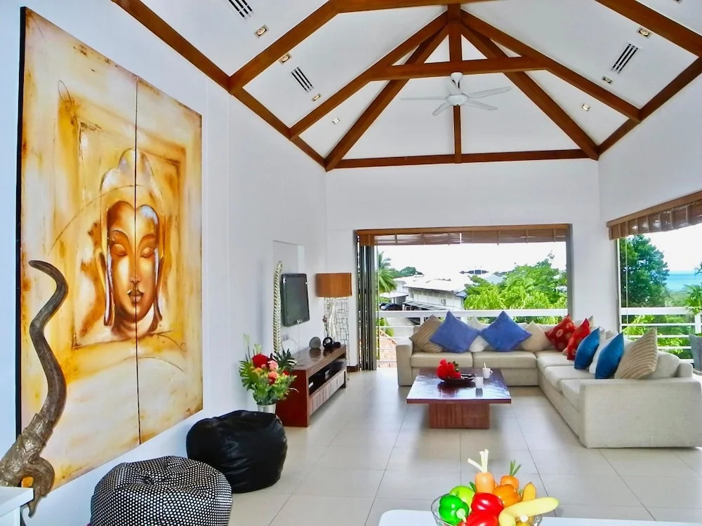 Stunning Private Pool Seaview Villa in Kata