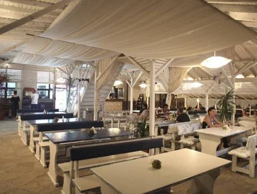 Hotel Laguna