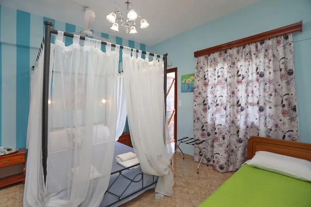 Irenes Paradise apartments