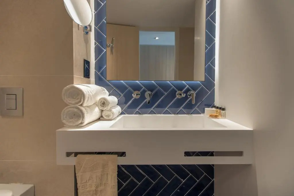Atlantica Aqua Blue