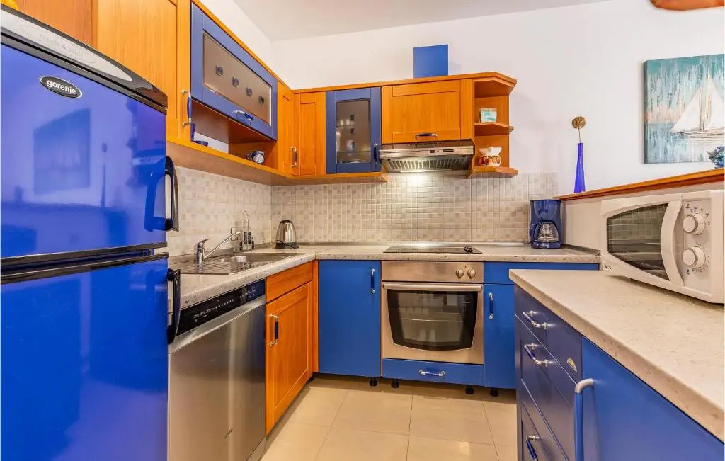 Stunning Apartment in Pula With Wifi and 2 Bedrooms