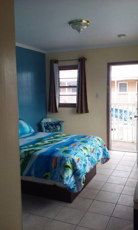 Coral Sands Motel