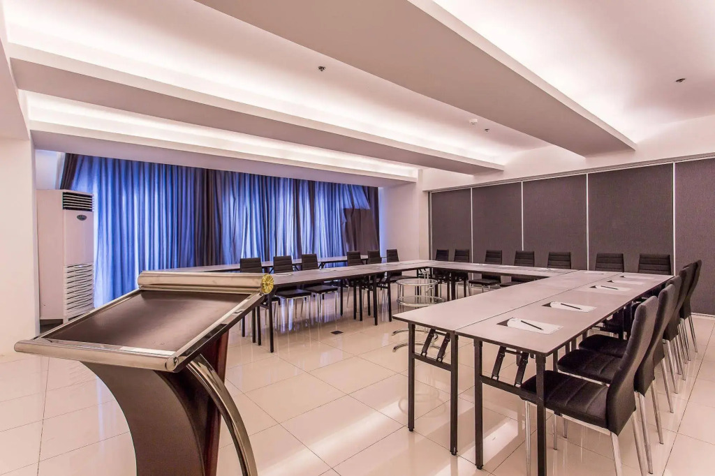 Y2 Residence Hotel managed by HII
