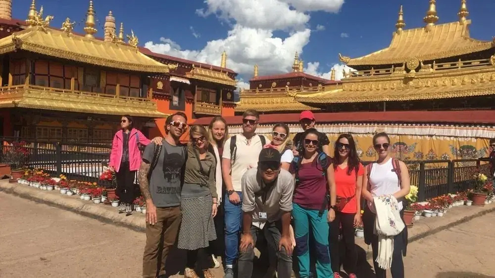 Explore Tibet