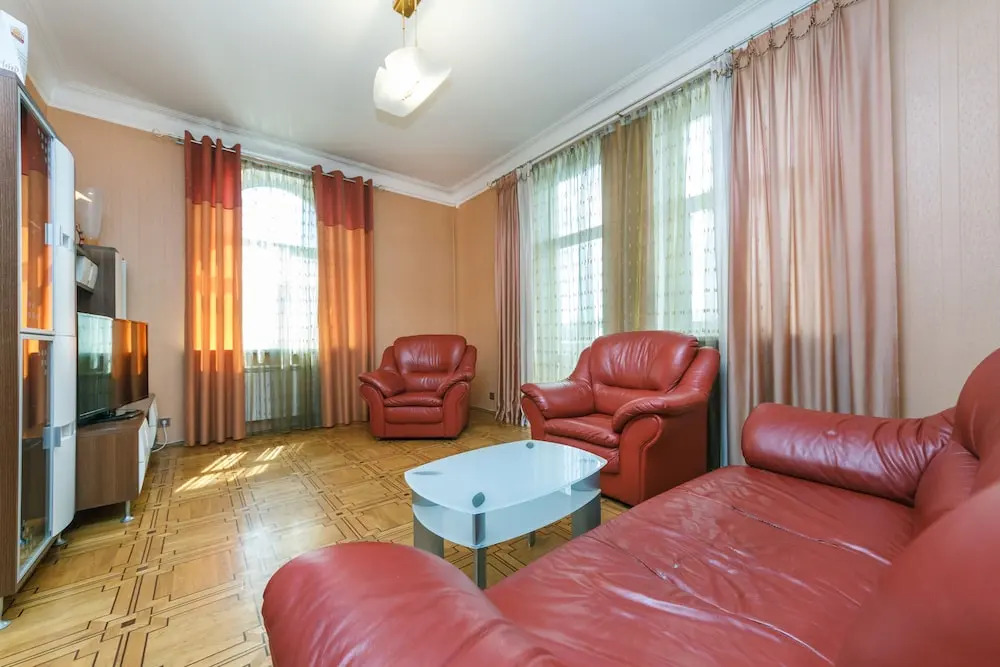 Апартаменты на Крещатике, 17-39