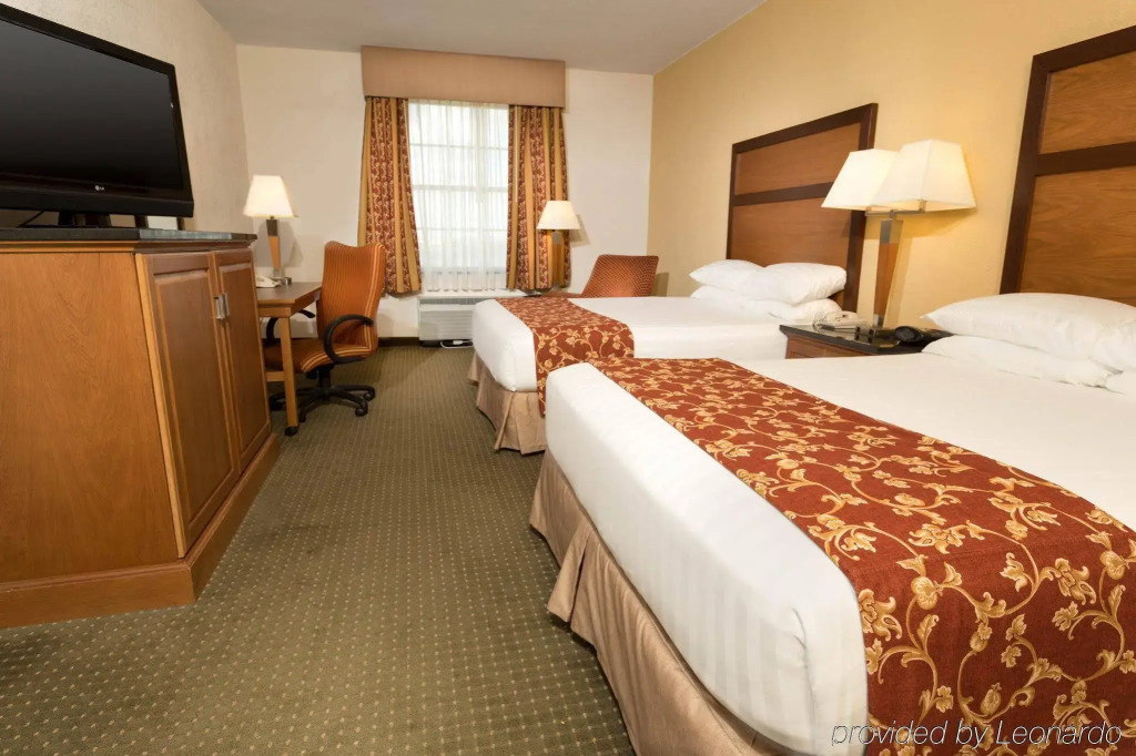 Drury Inn & Suites San Antonio Near La Cantera