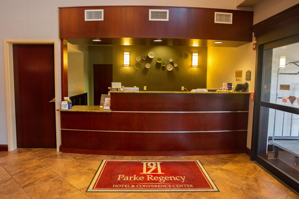 Parke Regency Hotel & Conf Ctr., BW Signature Collection