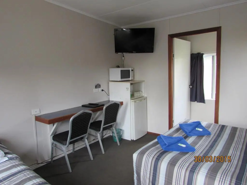 Acacia Motel