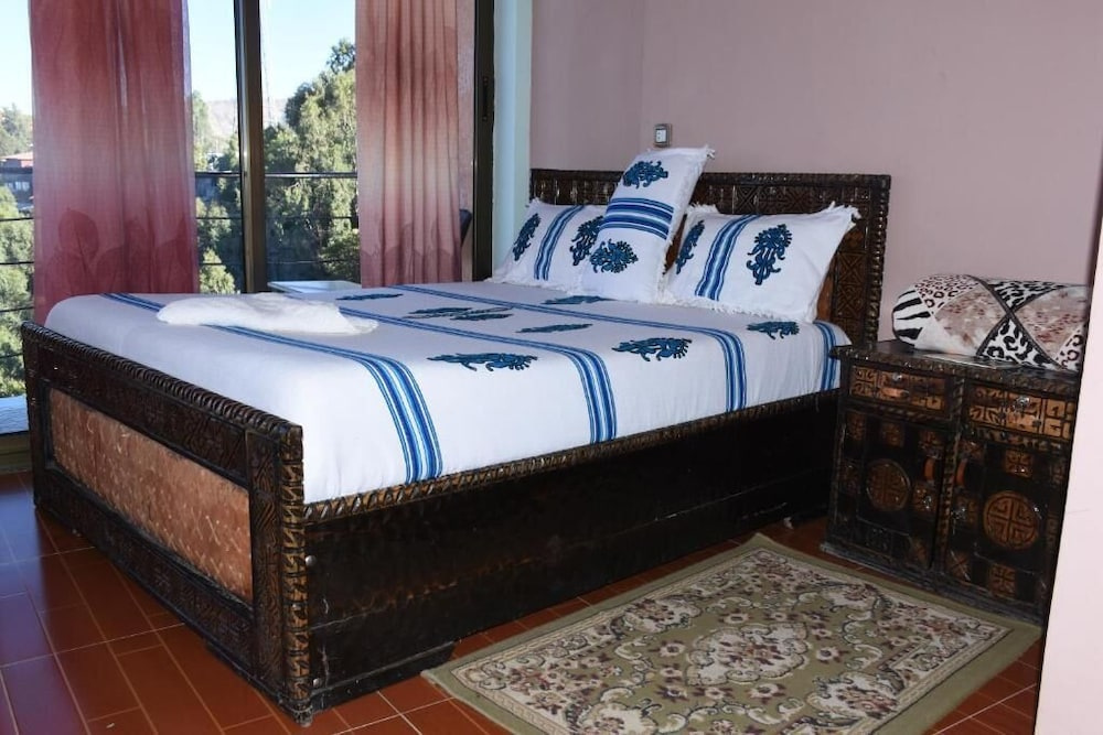 Blue Nile Hotel