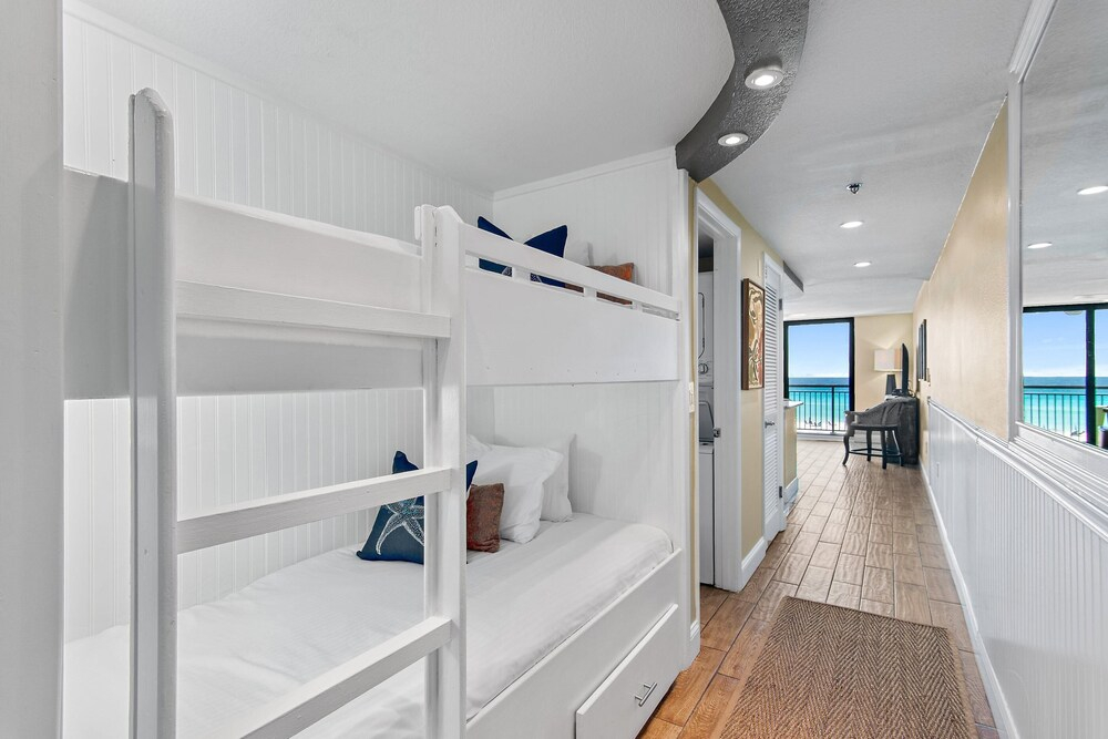 Sundestin 303