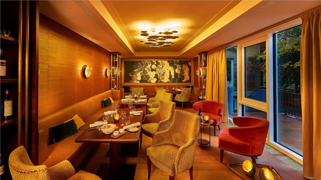Villa Rothschild, Autograph Collection