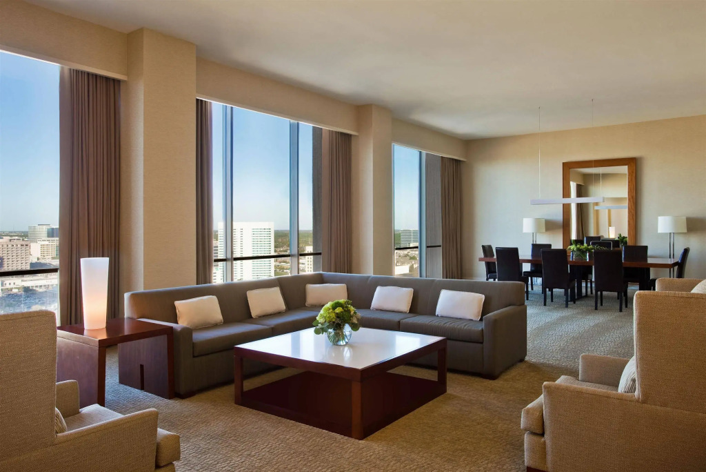 The Westin Oaks Houston at the Galleria