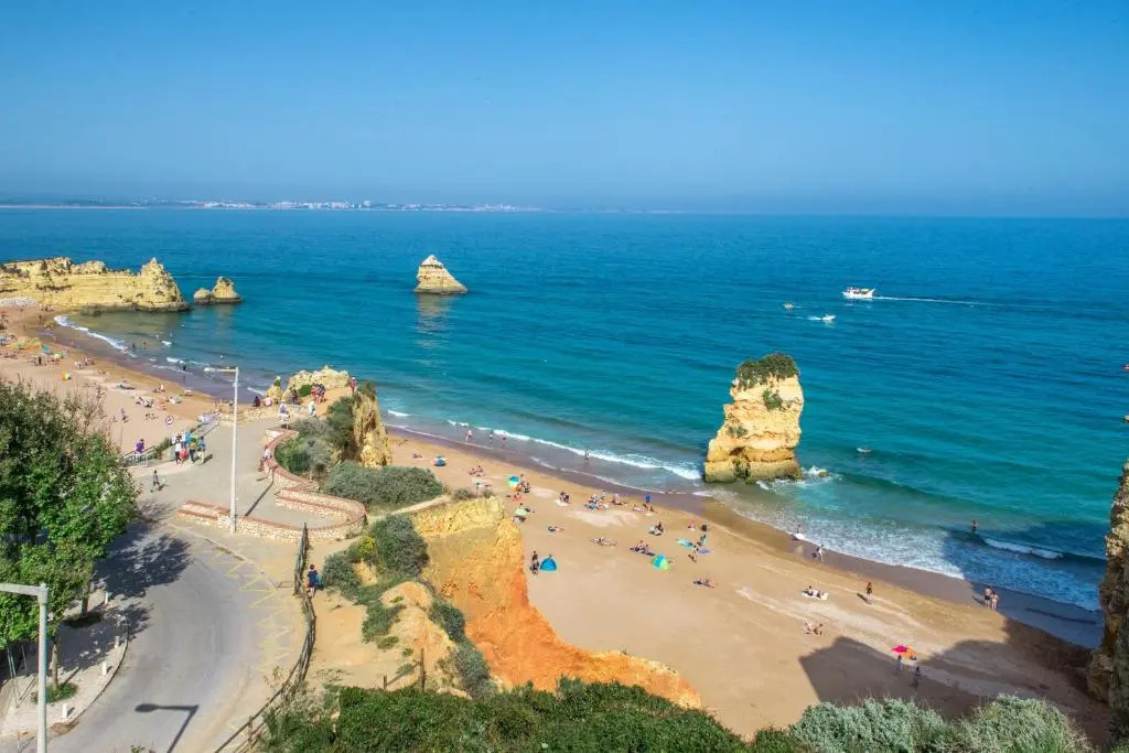 Carvi Beach Hotel