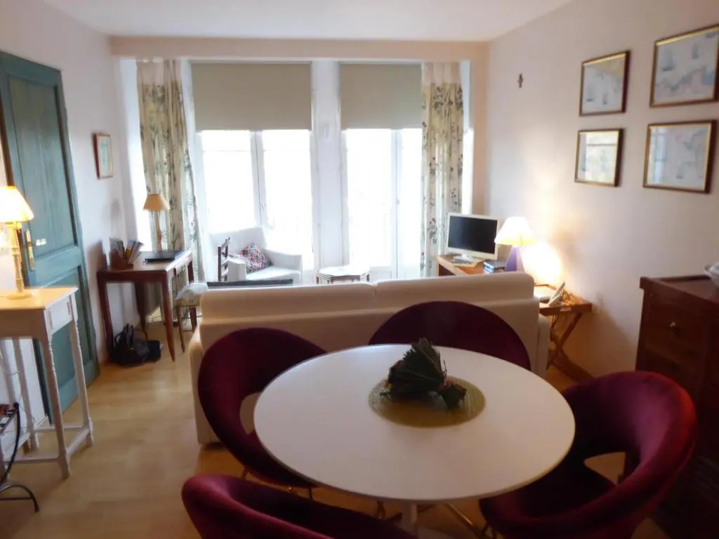 ux Balcons sur la Digue Chic T3 2-4p baby, hotel regime garage