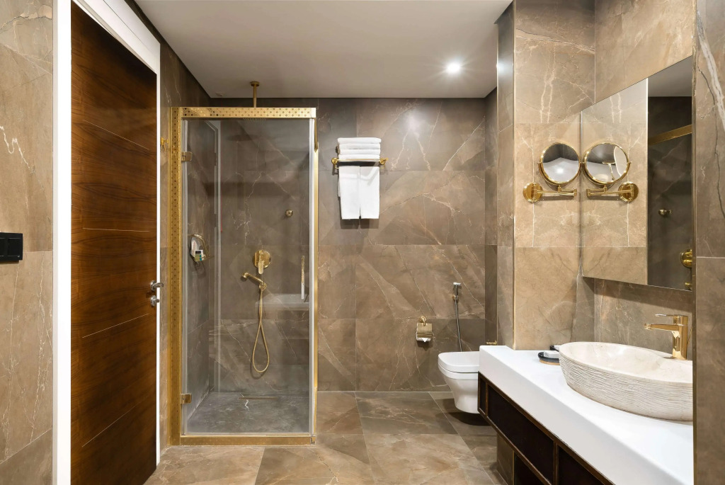 Ramada Hotel & Suites by Wyndham Erbil 32 Park