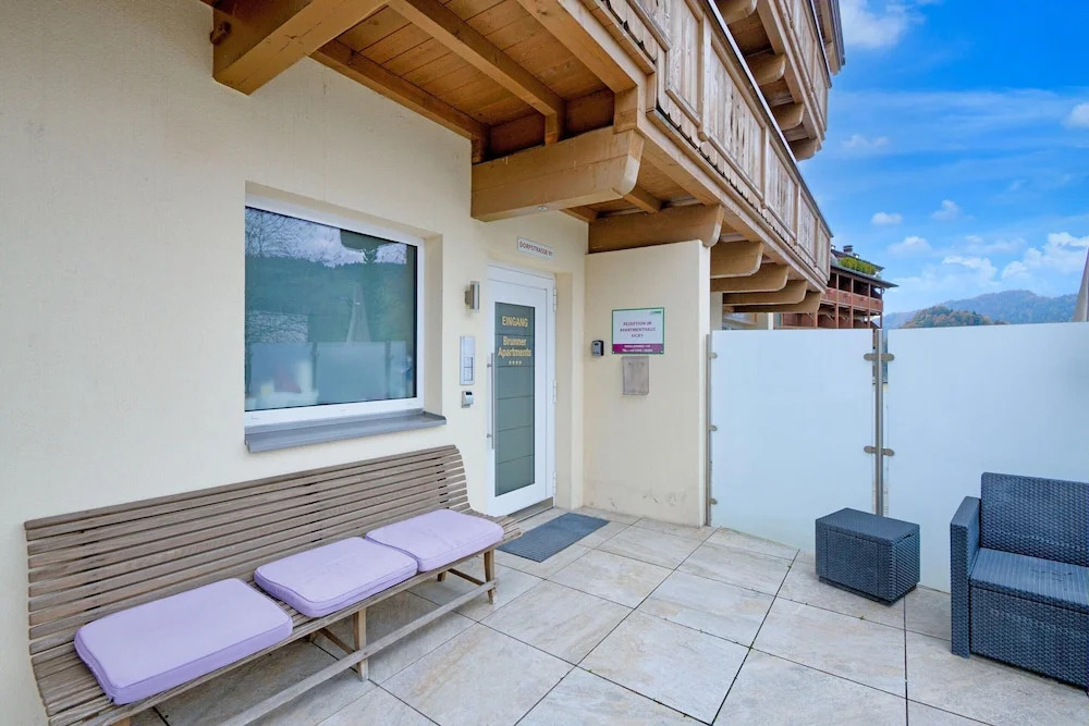 Ski-in, Ski-out Brunner Apartment, Wildschonau