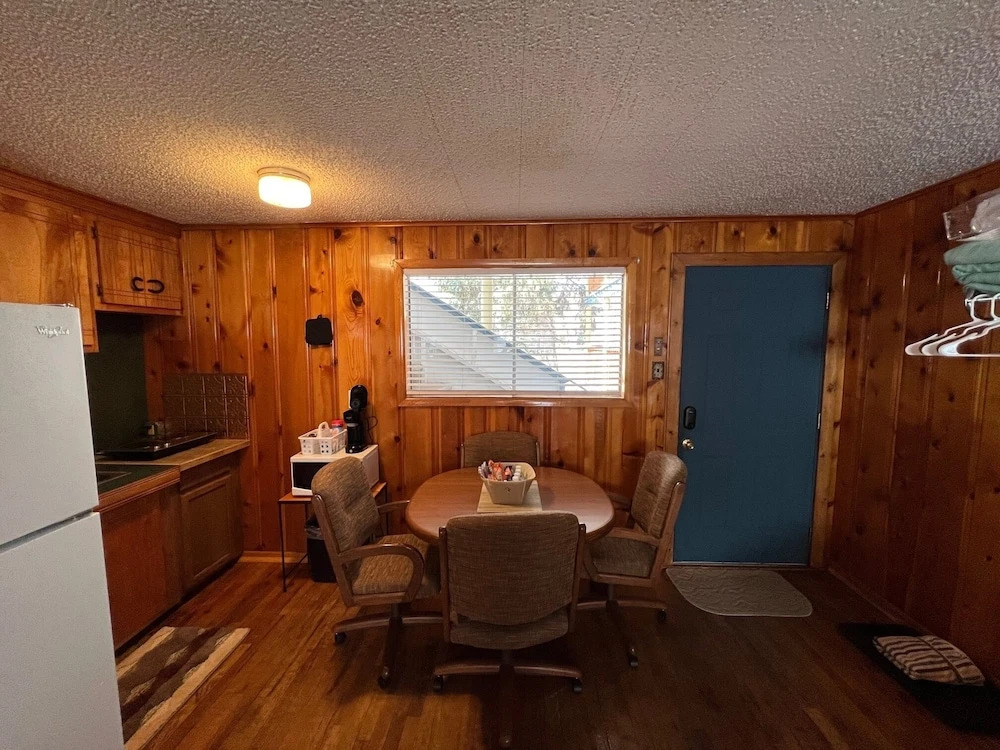 Bellamys Ski Haus