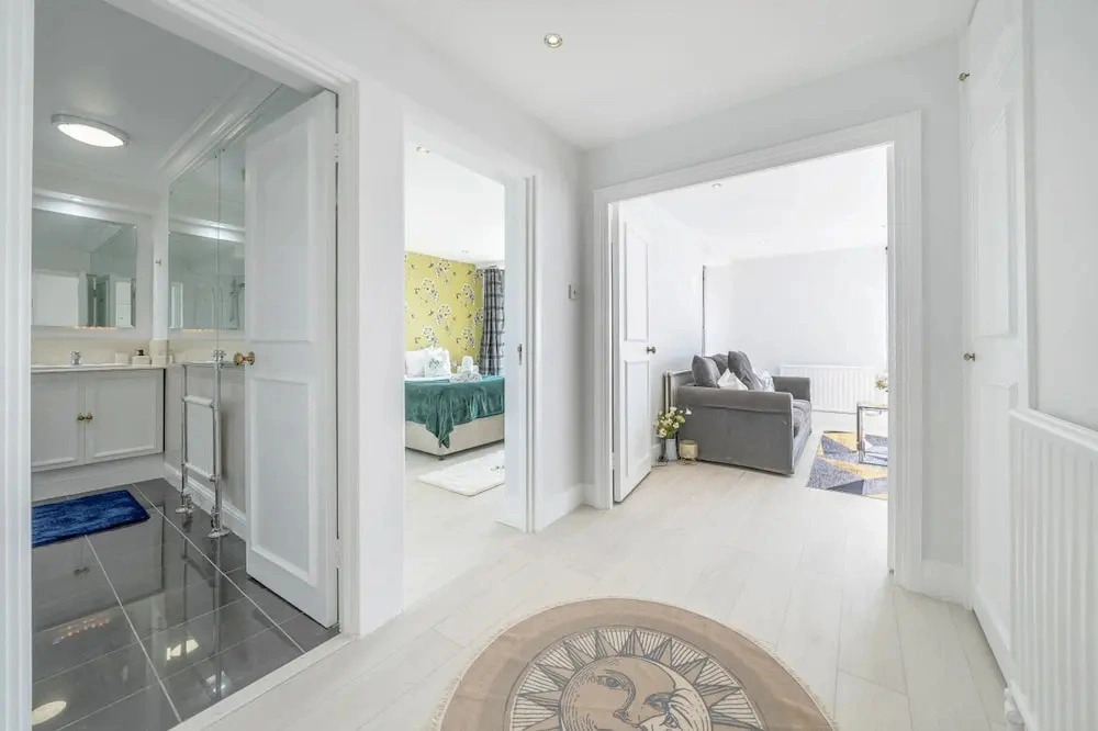 Stunning Flat in Chelsea Kings Road With Balcony