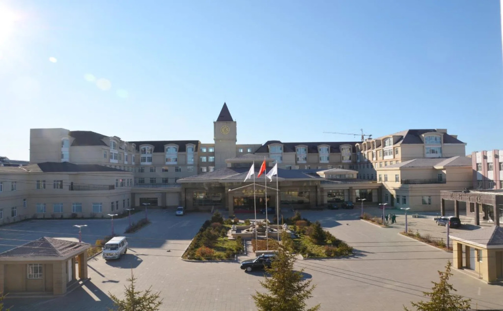 Mohe Peak Yuezhiyue Hotel