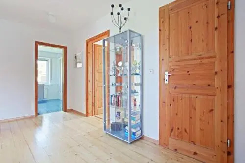 4203 Private Rooms
