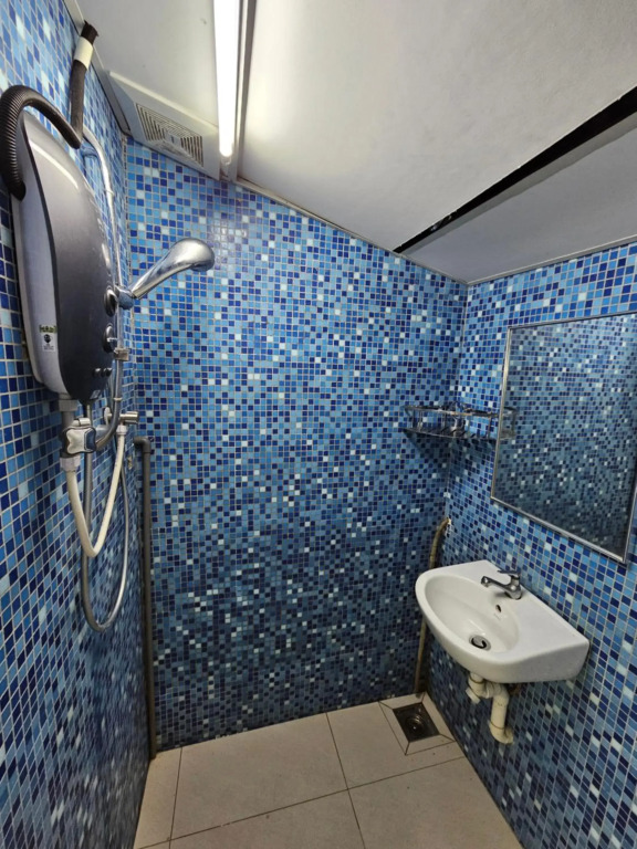Color Mixed Home Hostel