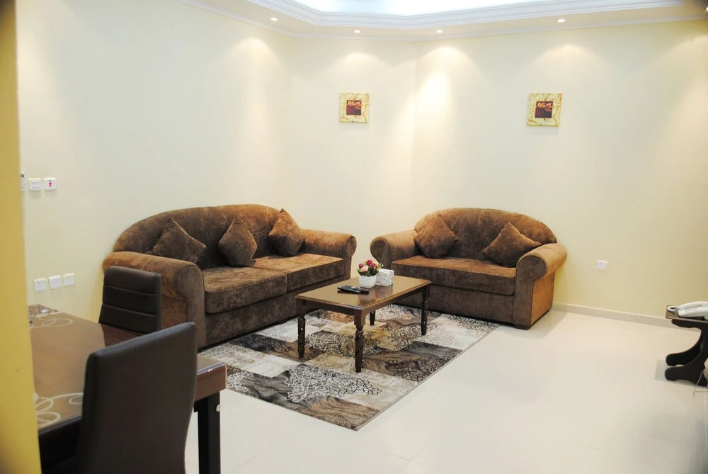 Al Drees Aparthotel