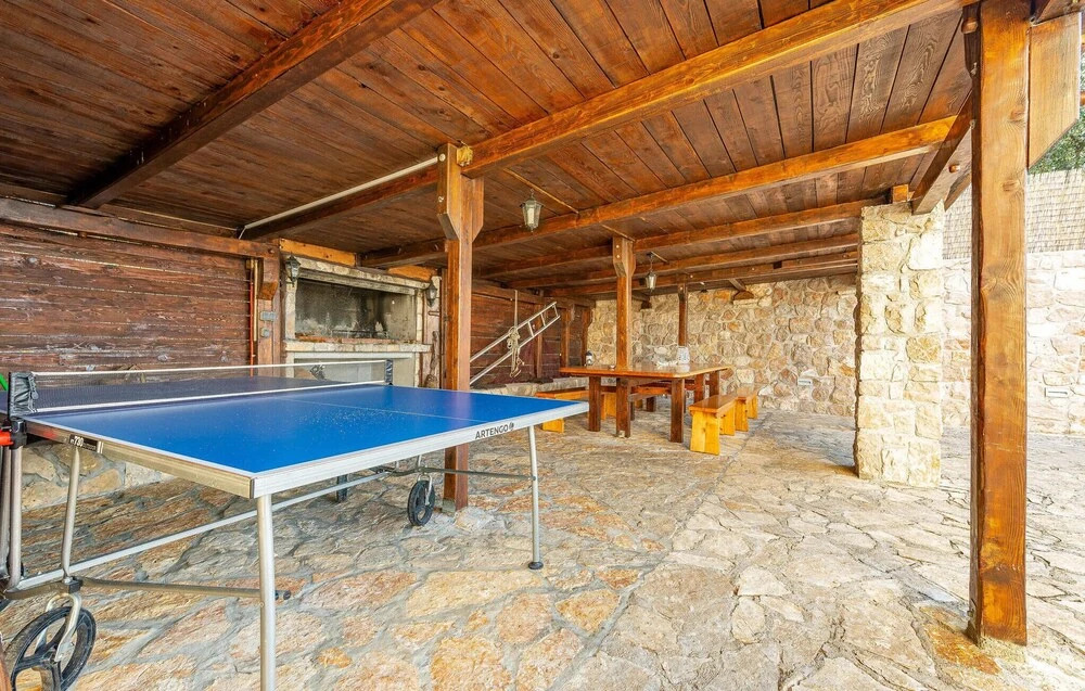 Nice Home in Pasman With 4 Bedrooms, Wifi and Outdoor Swimming Pool