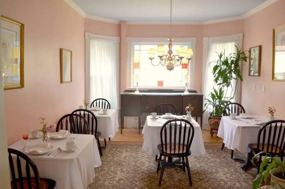 The Bell House Inn