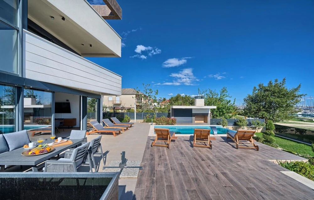 Beautiful Home in Kastel Gomilica With Outdoor Swimming Pool, Wifi and 6 Bedrooms