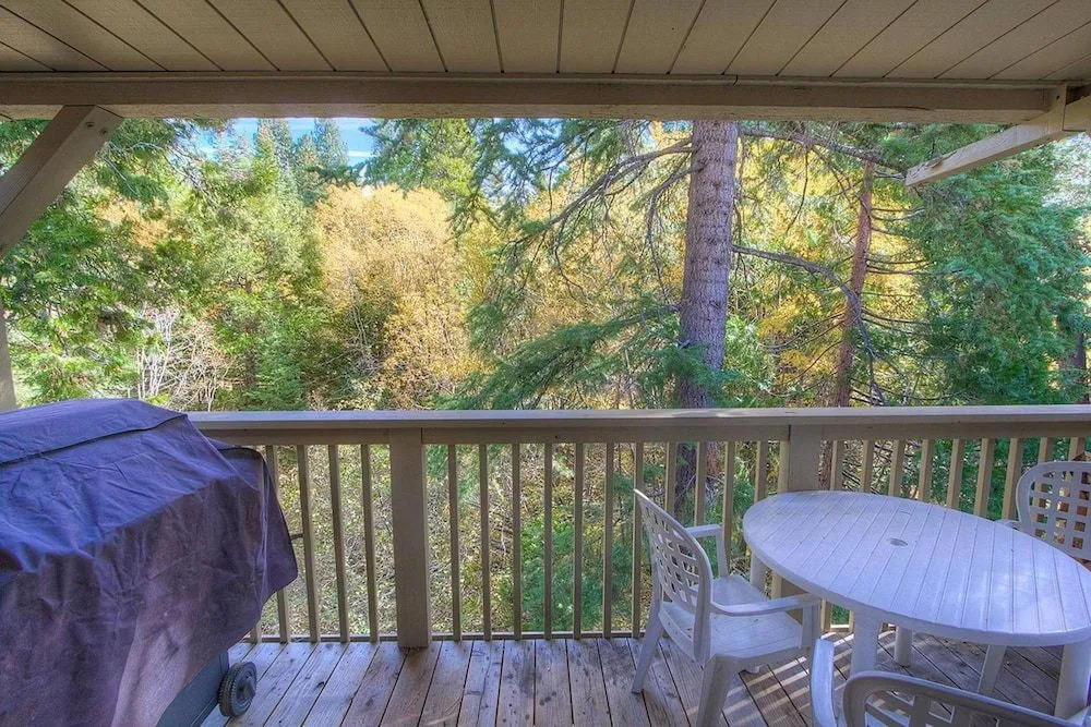 Forest View Townhouse