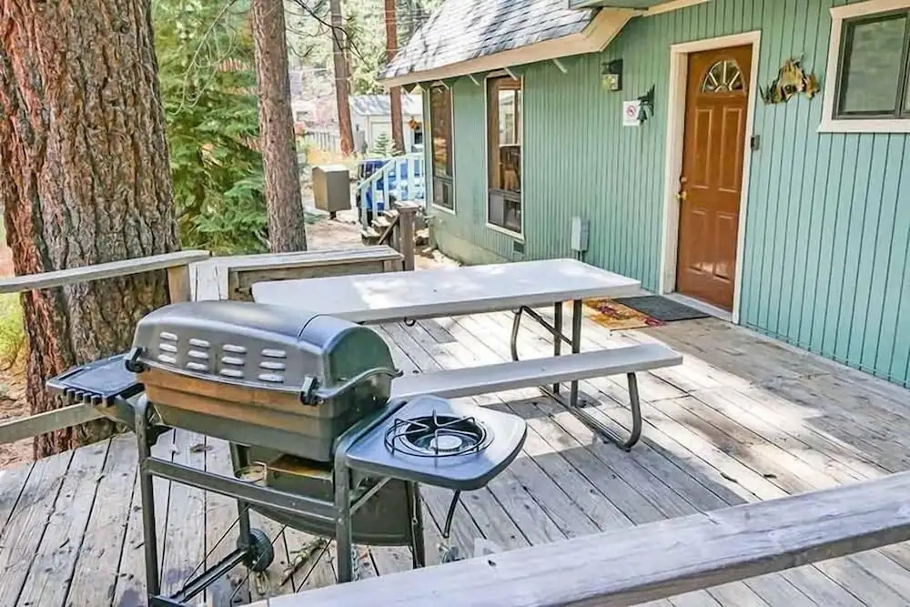 1870 Bella Coola Drive 3 Bedroom Cabin by RedAwning
